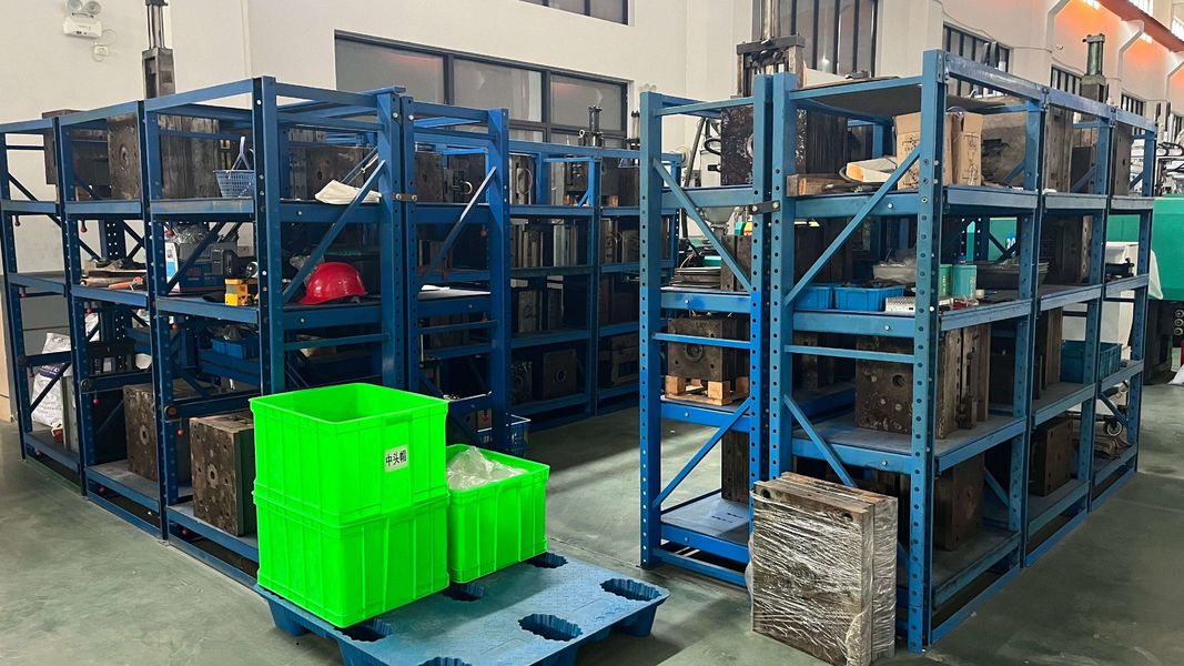 Zhitu Industry (ningbo)Co.,Ltd productielijn van de fabrikant